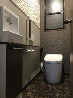 トイレリフォーム　タンクレストイレ　エコカラット　おしゃれ アイキャッチ画像