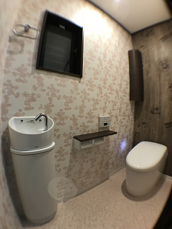 トイレリフォーム　おしゃれ壁紙　ディズニー壁紙　TOTOネオレスト　手洗器新設 アイキャッチ画像