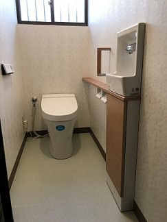 トイレリフォーム　タンクレストイレ　LIXILサティス アイキャッチ画像