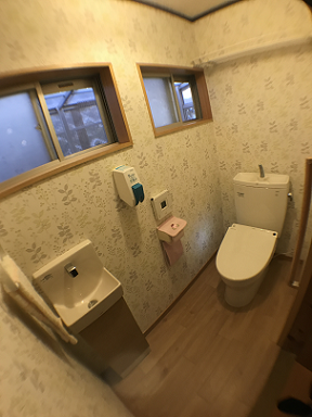 トイレリフォーム　手洗器新設 アイキャッチ画像